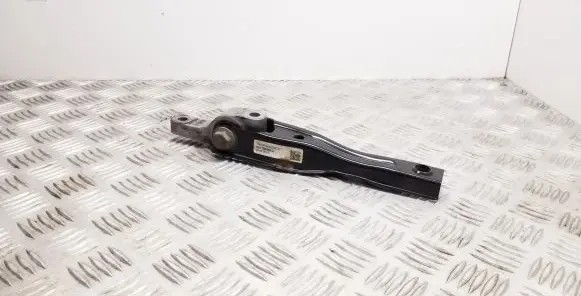 Audi A3 S3 8V Engine mount bracket 5Q0199855Q