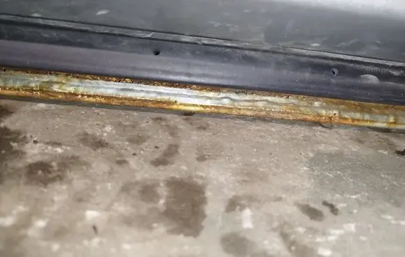 Subaru Legacy Front door