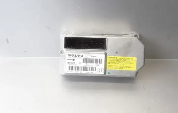 Volvo XC90 Airbag control unit/module P8696027