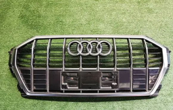 Audi Q3 F3 Front bumper upper radiator grill 83A853651B