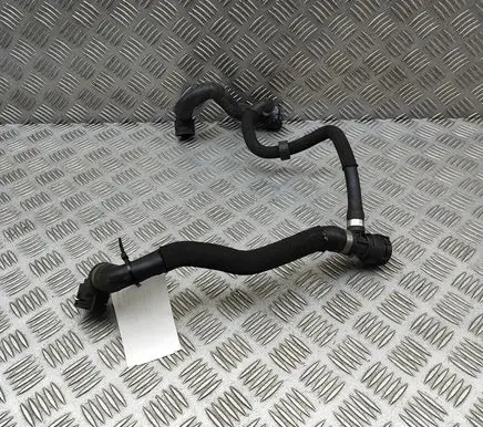 Mercedes-Benz GLC X253 C253 Engine coolant pipe/hose A2535017901