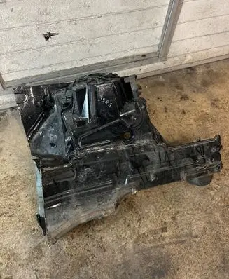 Mercedes-Benz E W238 Front side member A2136370735