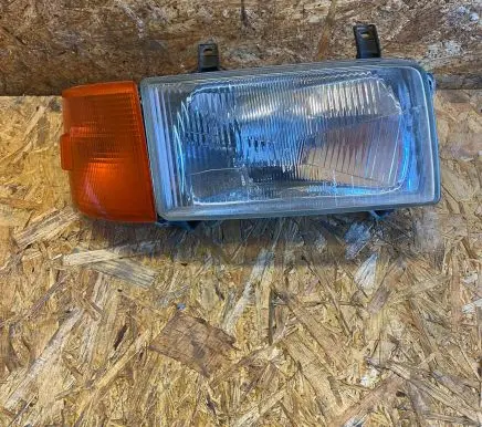 Volkswagen Transporter - Caravelle T4 Headlight/headlamp 30113637000 7R0144438