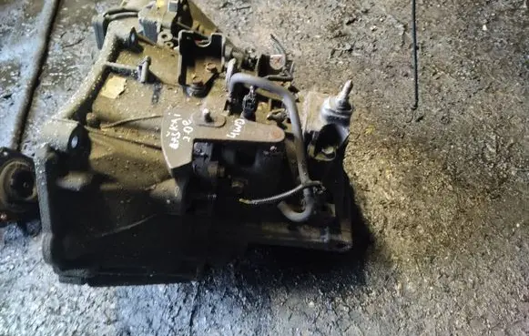 Nissan Qashqai+2 Manual 6 speed gearbox