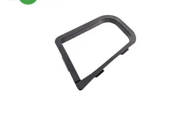 Mercedes-Benz CLS C219 Tailgate trim A2196940194