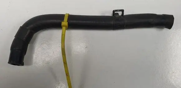 KIA Picanto Engine coolant pipe/hose