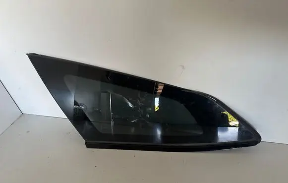 Peugeot 308 Rear door window glass 9840104480