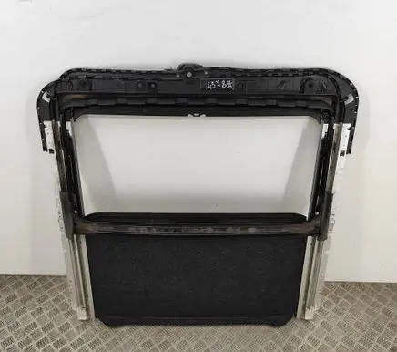 Mitsubishi Outlander Sunroof set 7707220
