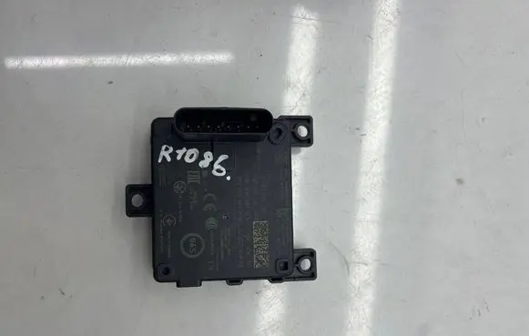 Volkswagen Multivan T7 Distronic sensor radar 5WA907550 0203306281 5WA907819