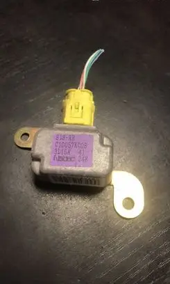 Mazda Premacy Airbag deployment crash/impact sensor C10057KC0B