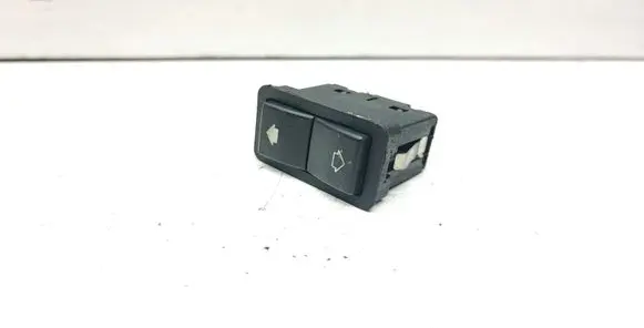 BMW 5 E39 Electric window control switch 8368974