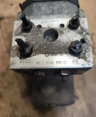 Audi A6 S6 C5 4B ABS Pump 8E0614111C 0265220411
