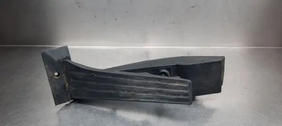 BMW 5 E60 E61 Accelerator pedal position sensor 