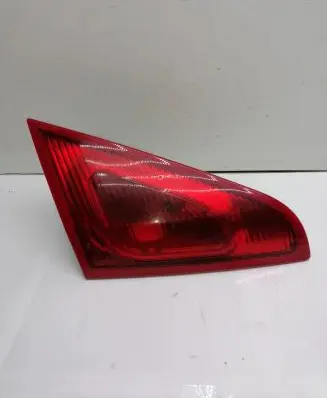 Mitsubishi Colt Tailgate rear/tail lights MN105623