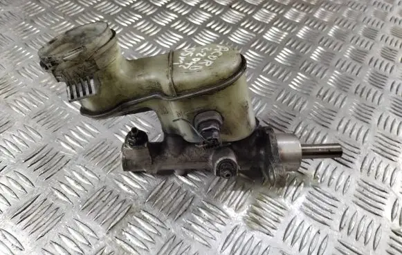 Honda Accord Master brake cylinder