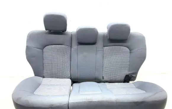Fiat Linea Second row seats 