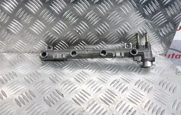 Volkswagen Golf IV Fuel main line pipe 036133319AK 036133035A