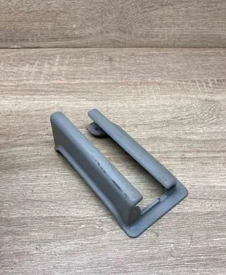 Mercedes-Benz E W211 Front driver seat rail trim 2119190720 70040003