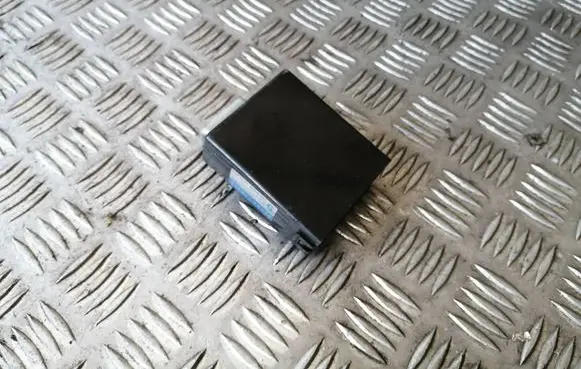 Toyota Yaris Other control units/modules 886501E370 2771001790