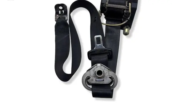 Volkswagen Golf IV Front seatbelt 1J4857705AA