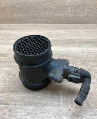 Opel Vectra B Mass air flow meter 0281002180 WITHPLUG