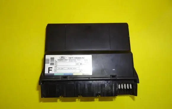 Ford Focus Comfort/convenience module 1S7T-15K600-FC 5WK48730E