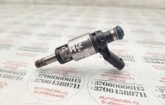 Audi A4 S4 B8 8K Fuel injector 06H906036G