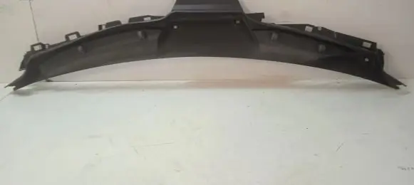 Mercedes-Benz GLE (W166 - C292) Wiper trim A1668300128