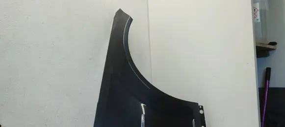 Mercedes-Benz C W204 Fender