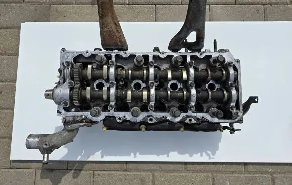 Toyota Land Cruiser (J120) Engine head 1KD