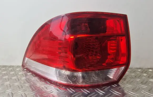 Volkswagen Golf V Rear/tail lights 1K9945095D