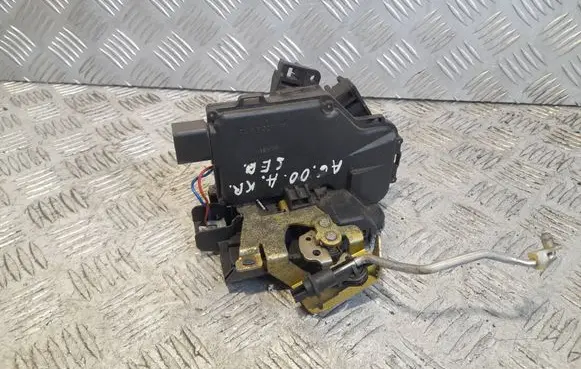 Audi A6 S6 C5 4B Rear door lock