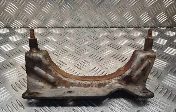 Opel Combo D Muffler mount bracket/holder B422