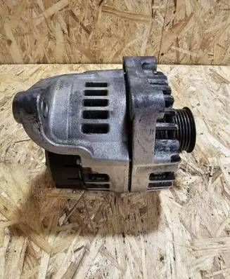 BMW 1 E81 E87 Generator/alternator 8507624