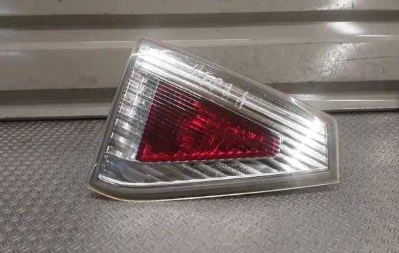 Subaru Impreza III Tailgate rear/tail lights