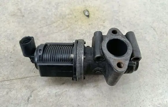 Alfa Romeo 159 EGR valve 55204250PIERBURG