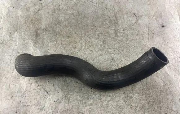 Volvo V70 Intercooler hose/pipe