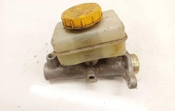 Subaru Forester SG Master brake cylinder 