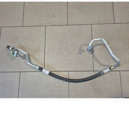 KIA Xceed Air conditioning (A/C) pipe/hose 97762J7200