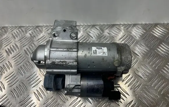 BMW 3 G20 G21 Starter motor 8687064