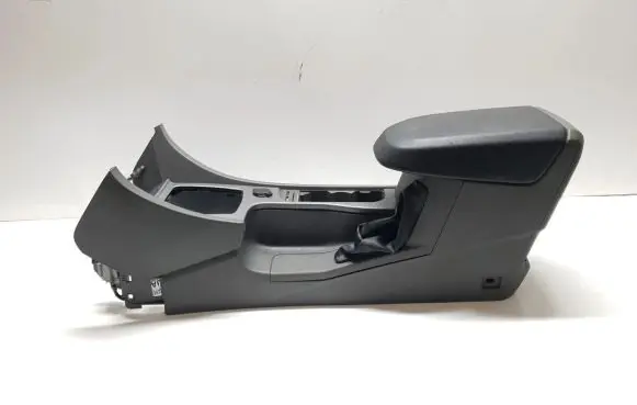 Renault Laguna II Center console P09-182314