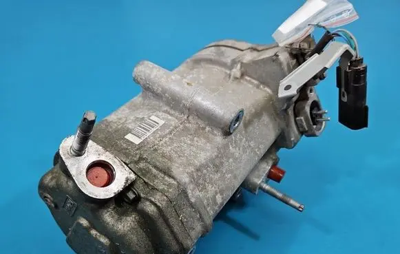 Ford Mondeo MK V Air conditioning (A/C) compressor (pump) DG9H19D623AD IMPRK1567286
