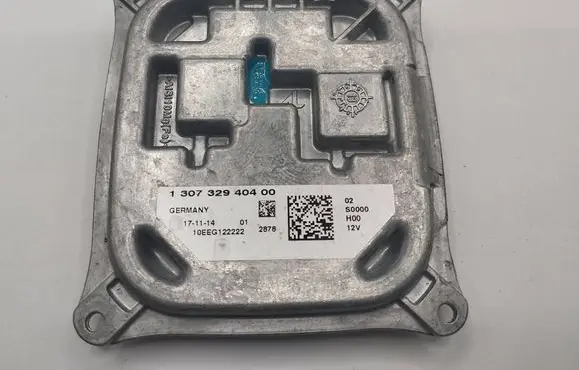 Peugeot 308 LED ballast control module 130732940400 10EEG122222
