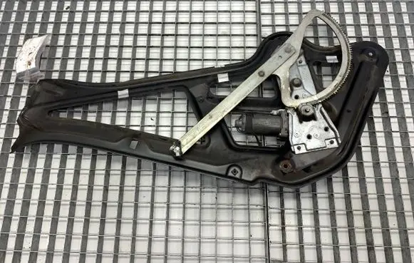 Mercedes-Benz Sprinter W901 W902 W903 W904 Front door window regulator with motor 0130821735