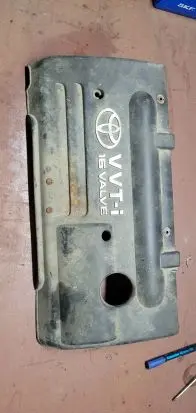 Toyota Corolla Verso E121 Engine cover (trim)