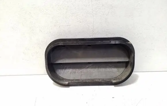 Audi A6 S6 C8 4K Quarter panel pressure vent 6R0819465