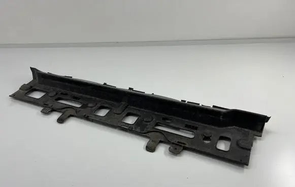 Audi Q7 4M Radiator trim 4M0121286J