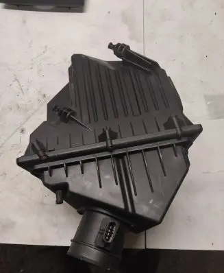 Land Rover Evoque I Air filter box GJ329600AD