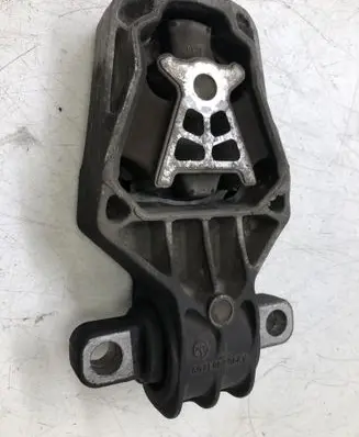 Mercedes-Benz B W246 W242 Engine mount bracket A2462401209