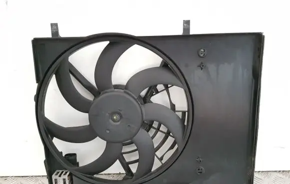 Citroen C3 Aircross Radiator cooling fan shroud 9801666680 8033M00008 9827892380